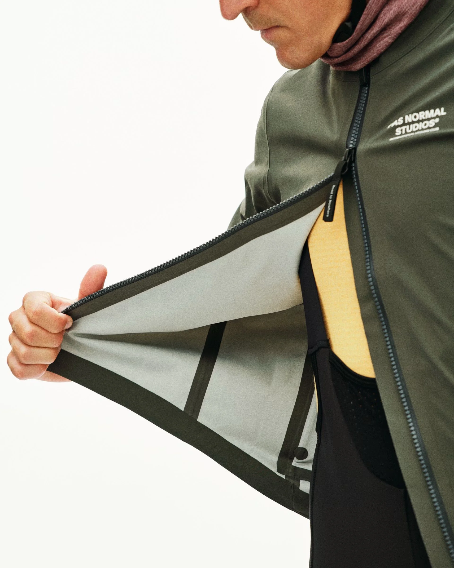 PAS NORMAL STUDIOS Stow Away Jacket Bronze Men — Cycle Store Zurich